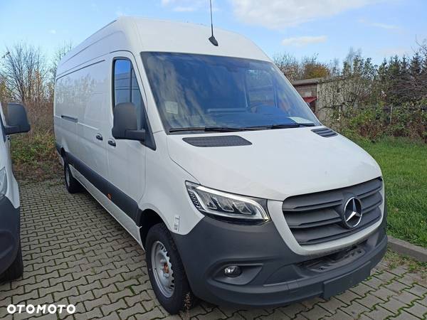 Mercedes-Benz Sprinter 317 CDI - 2