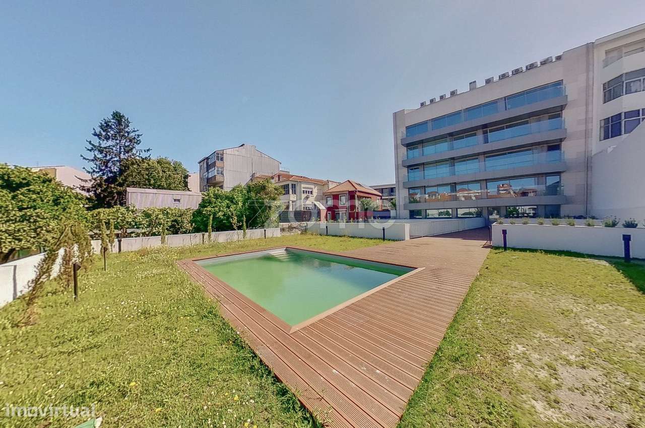 Apartamento T2 Novo com piscina - "12 CASAS RESIDENCE", Bonfim, Porto - Grande imagem: 1/31