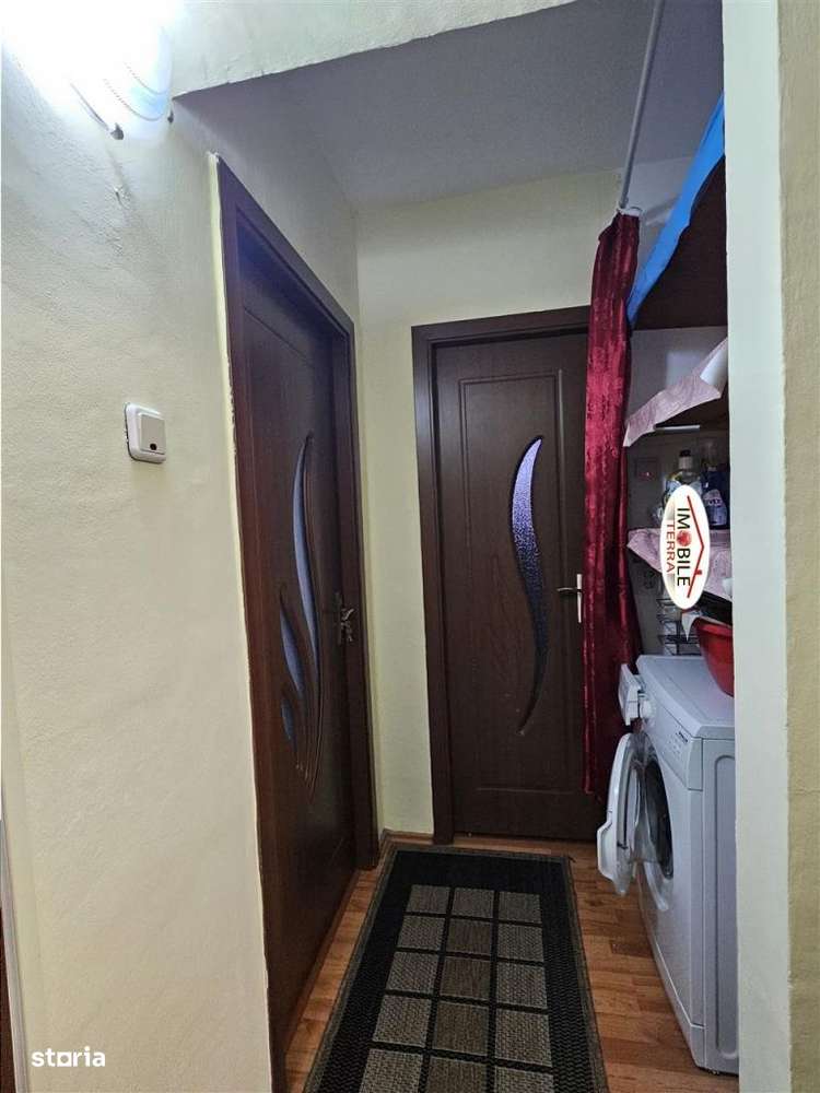 Apartament 3 camere decomandat cu pivnita de vanzare in Vasile Aaron-15