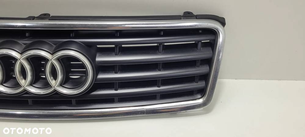 AUDI A4 B6 CABRIO GRILL ATRAPA 8H0853653 - 4