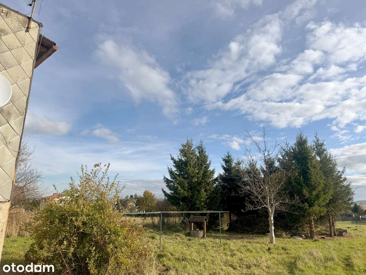 Dom do remontu z dużym  potencjałem i pięknym widokiem !-4