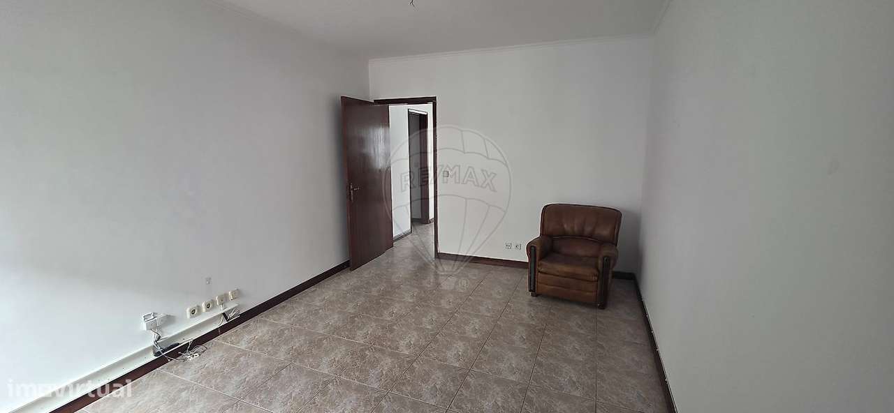 Escritório  para arrendamento - Grande imagem: 2/9