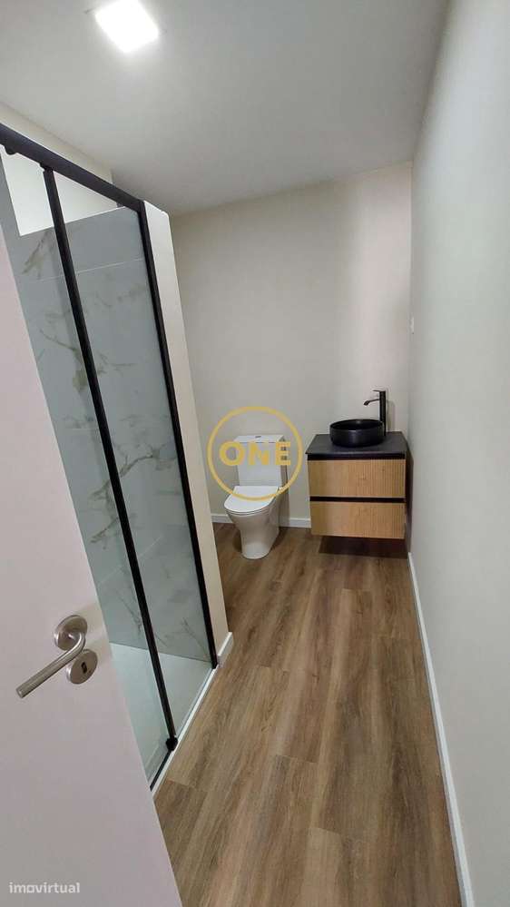 Apartamento Renovado T2+1 em Riba de Ave-15