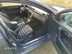 Volkswagen Passat 2.0 TDI DPF Highline - 10