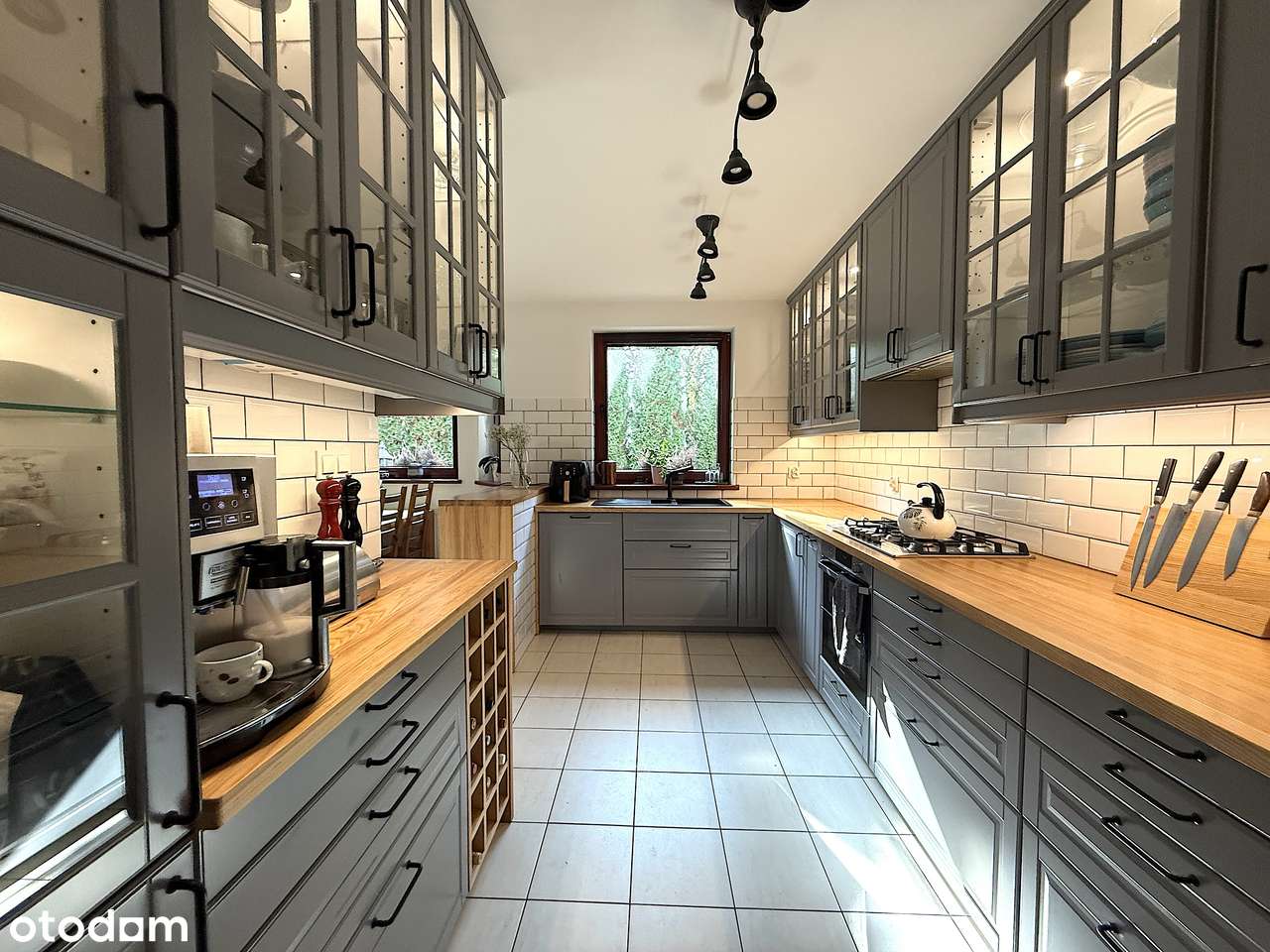 Komfortowy dom z poddaszem, ogrodem i garażem | Kiekrz-4