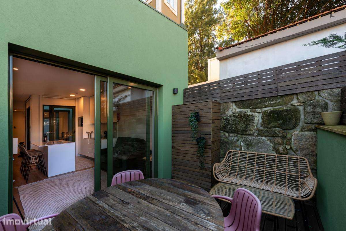 Apartamento com 1 quartos - localizado em Miragaia Porto - Grande imagem: 5/10