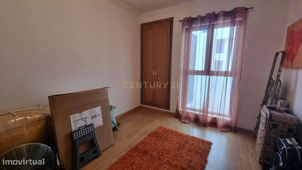 Apartamento T2 nos Portais da Arrábida em Quinta do Anjo-15