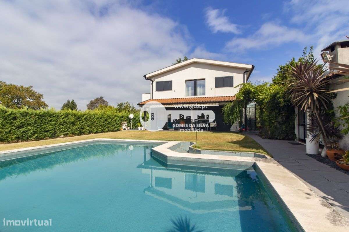 Moradia individual em Nogueiró c/2.500m2-14