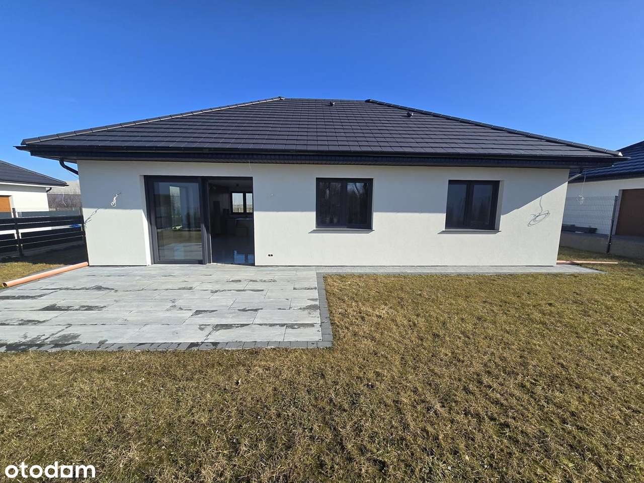 NOWY DOM WOLNOSTOJĄCY, WYKOŃCZONY-18