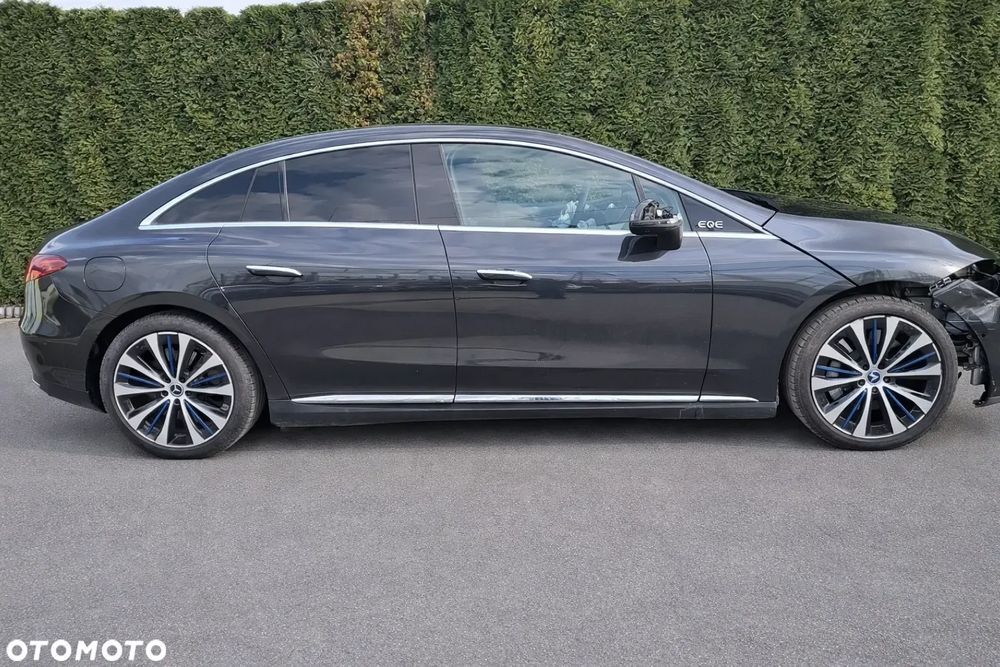 Mercedes-Benz EQE 2023