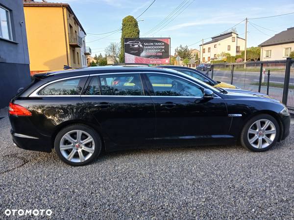 Jaguar XF 2.2 Diesel Sportbrake - 6