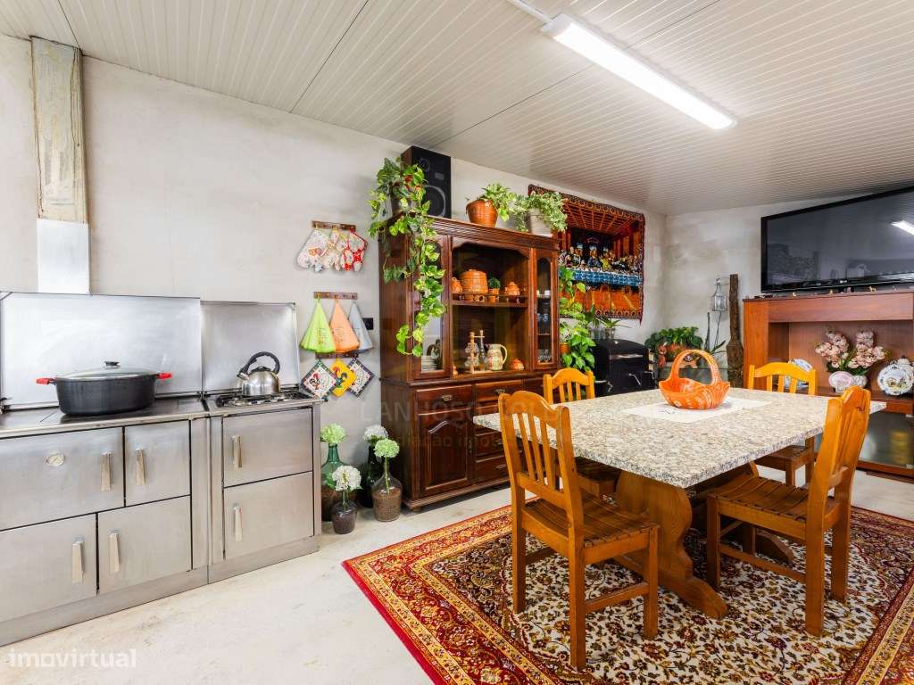 Excelente Moradia T3 em Lanhoso - Póvoa de Lanhoso-31