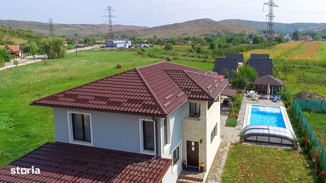 Proprietate deosebita cu piscina, Gadalin, Comision 0%-0