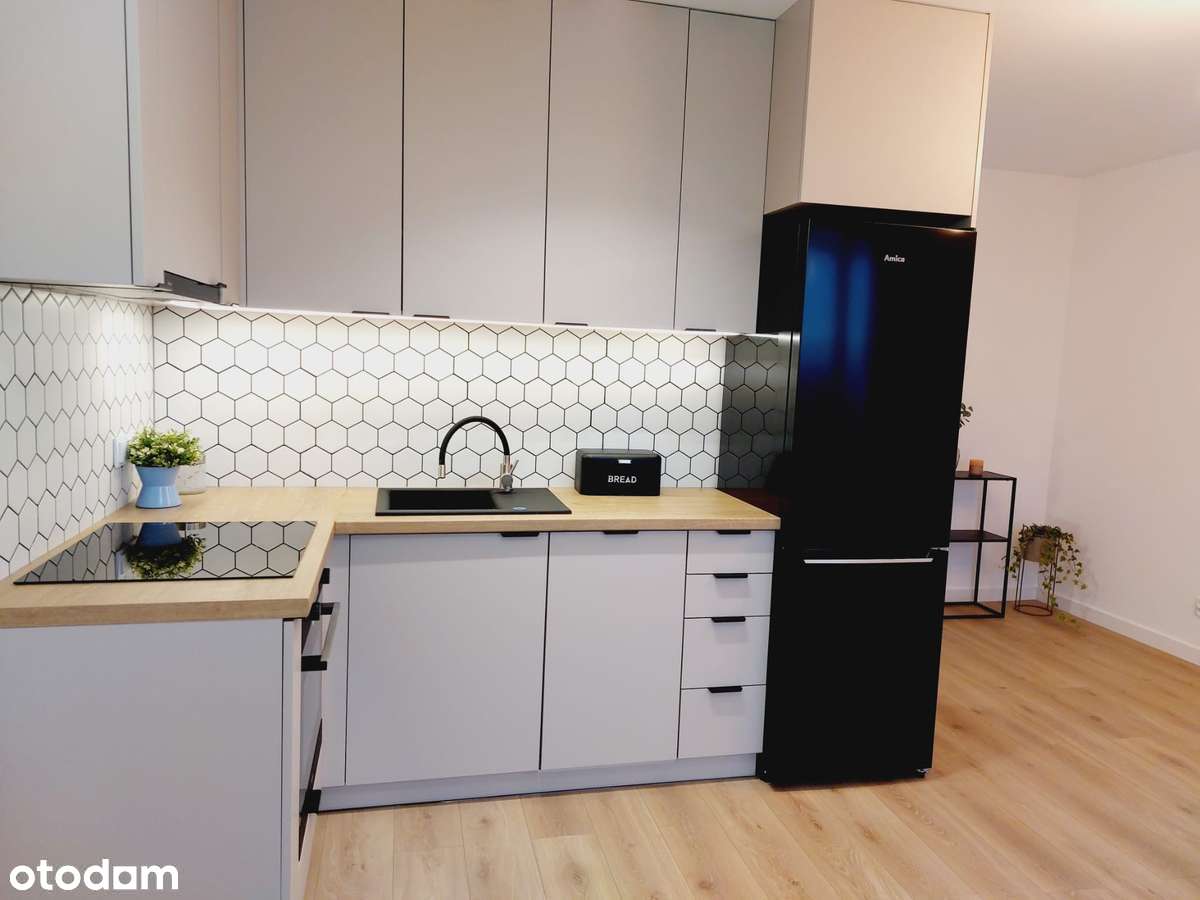 3 pokoje, wysoka jakość, klimatyzacja, widok na panoramę Warszawy - Pełny obrazek: 2/9