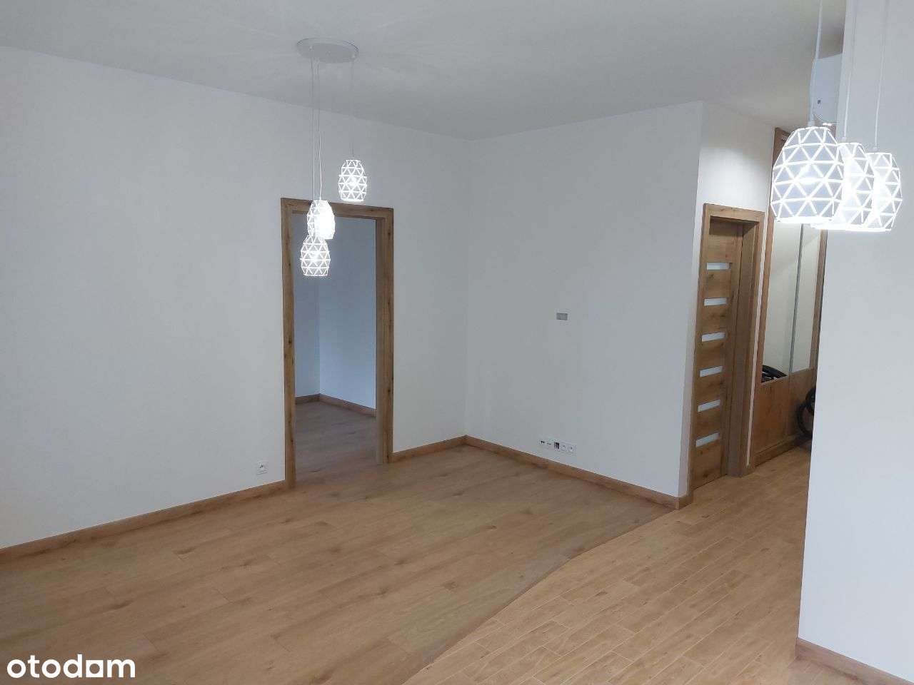 Mieszkanie 3 pok. na 1 piętrze z halą garażową - Pełny obrazek: 4/20