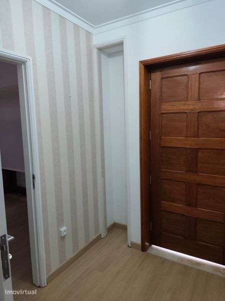 Arrendamento de T3 em moradia - Rio Meão - Grande imagem: 5/10