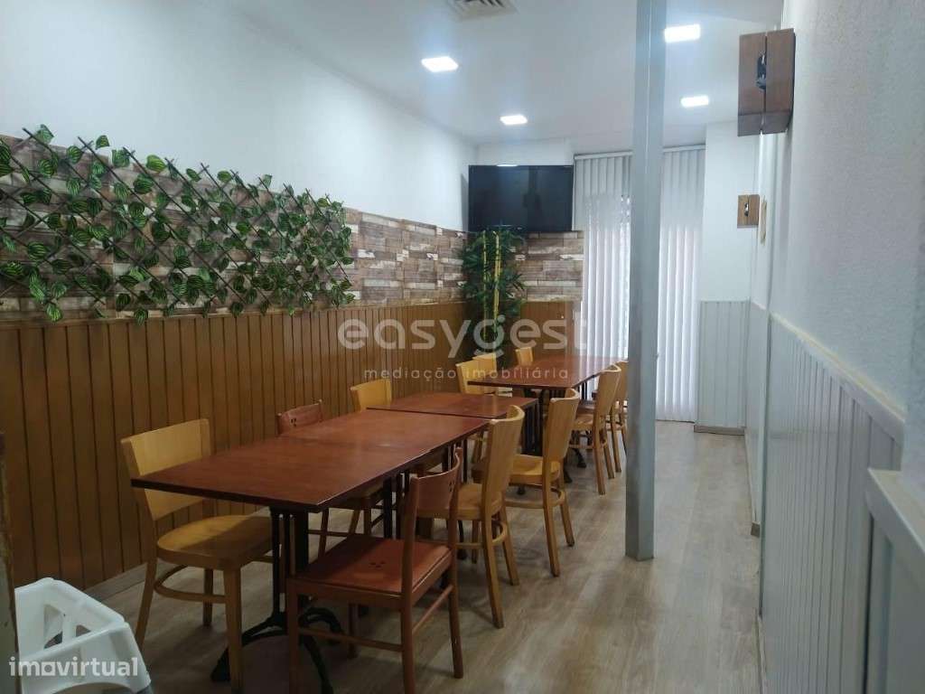 Restaurante situado no centro do Montijo com boa rentabilidade - Grande imagem: 4/21