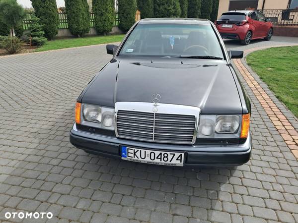 Mercedes-Benz W124 (1984-1993) - 3