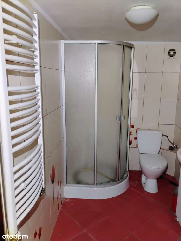 Drewniany dom letniskowy|Wierzbica|Rzeka, las |0%-7