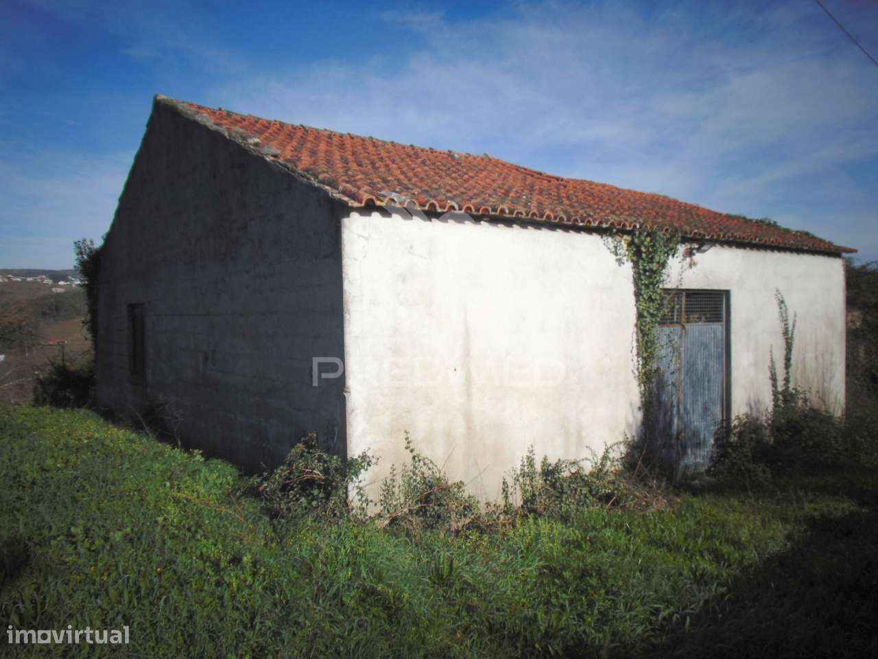 Imóvel p/ recuperar Vilarinho S. Romão - Douro Vinhateiro - Grande imagem: 2/20