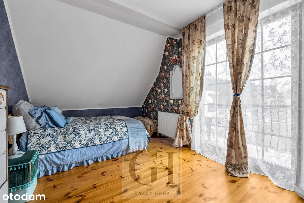 Dom rodzinny z dużym potencjałem inwestycyjnym.-11