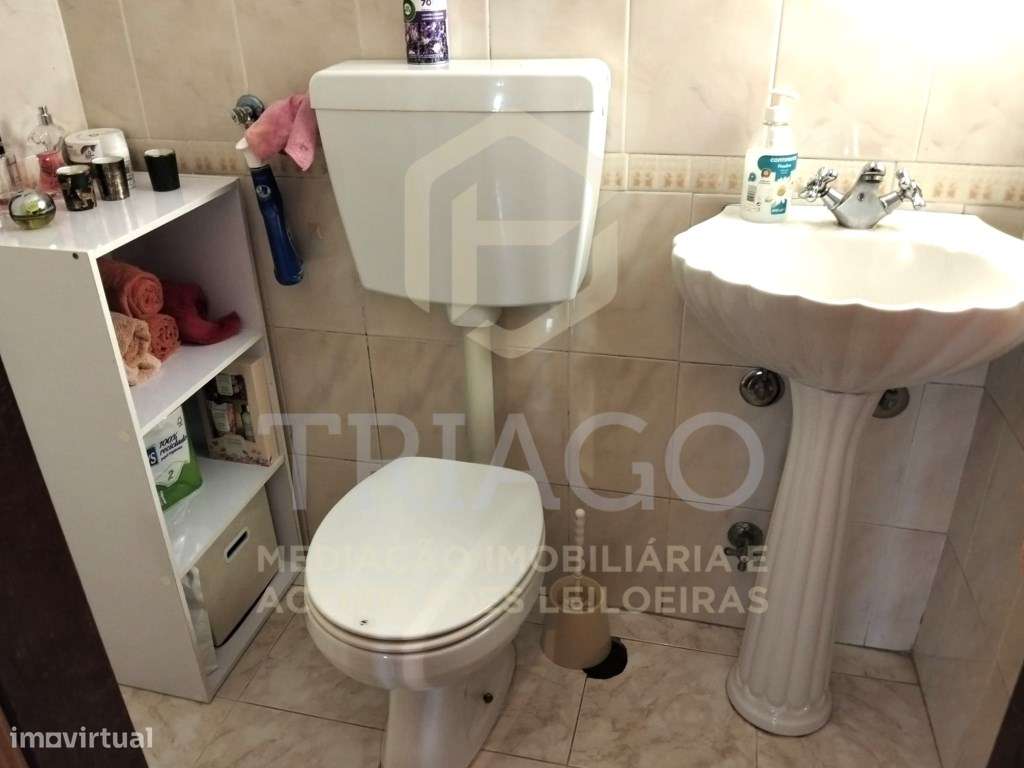 Moradia T4 com Garagem-10