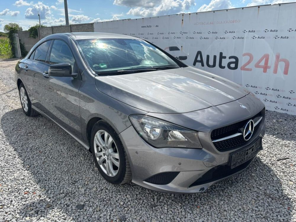 Mercedes-Benz CLA I (2013-2019) 200 7G-DCT 2013