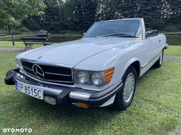 Mercedes-Benz SL - 1