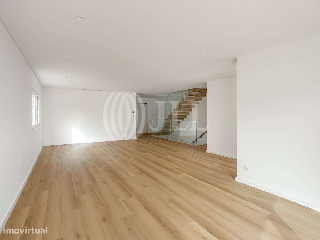 Moradia T4, no Ocean Prime Village, São Pedro do Estoril - Grande imagem: 3/68