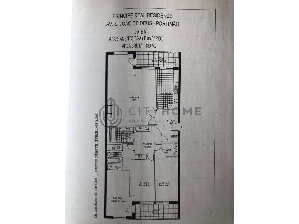 Apartamento T3 no Centro de Portimão-39