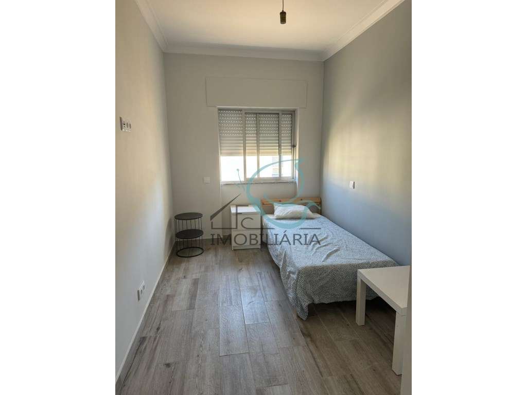 APARTAMENTO T3 À VENDA NA MOITA-5