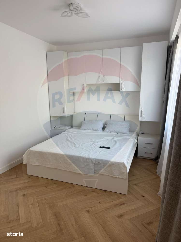 Apartament cu 2 camere de închiriat în zona Central - Imagine principală: 3/6