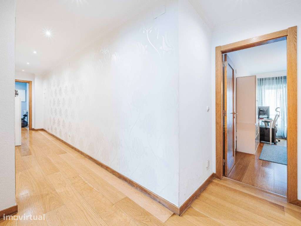 Apartamento T3 em Telheiras, Box e Excelente Exposição Solar - Opor...-32