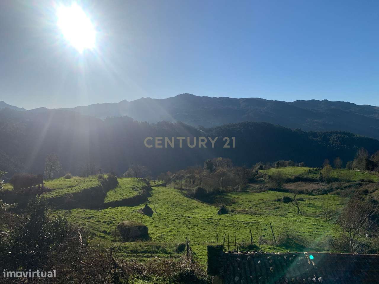 Magnífica Casa em Pedra no Gerês – Um Refúgio Único na Natureza - Grande imagem: 5/39