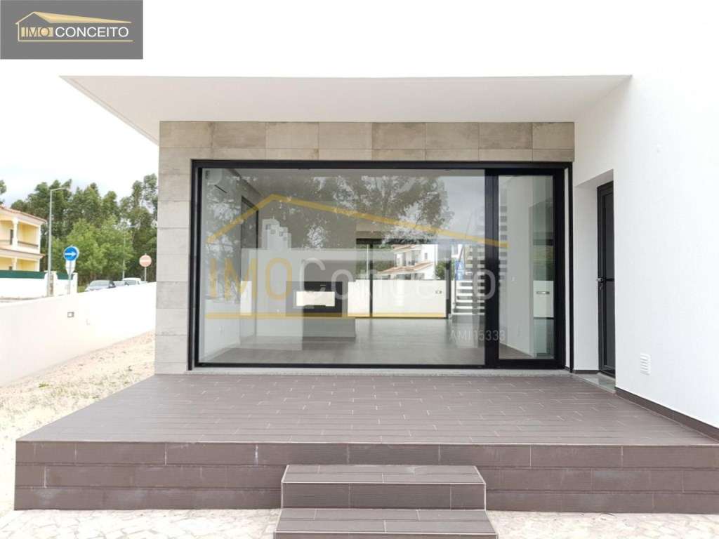 Moradia T5 C/ Piscina| Isolada| Qualidade Superior - Grande imagem: 3/24