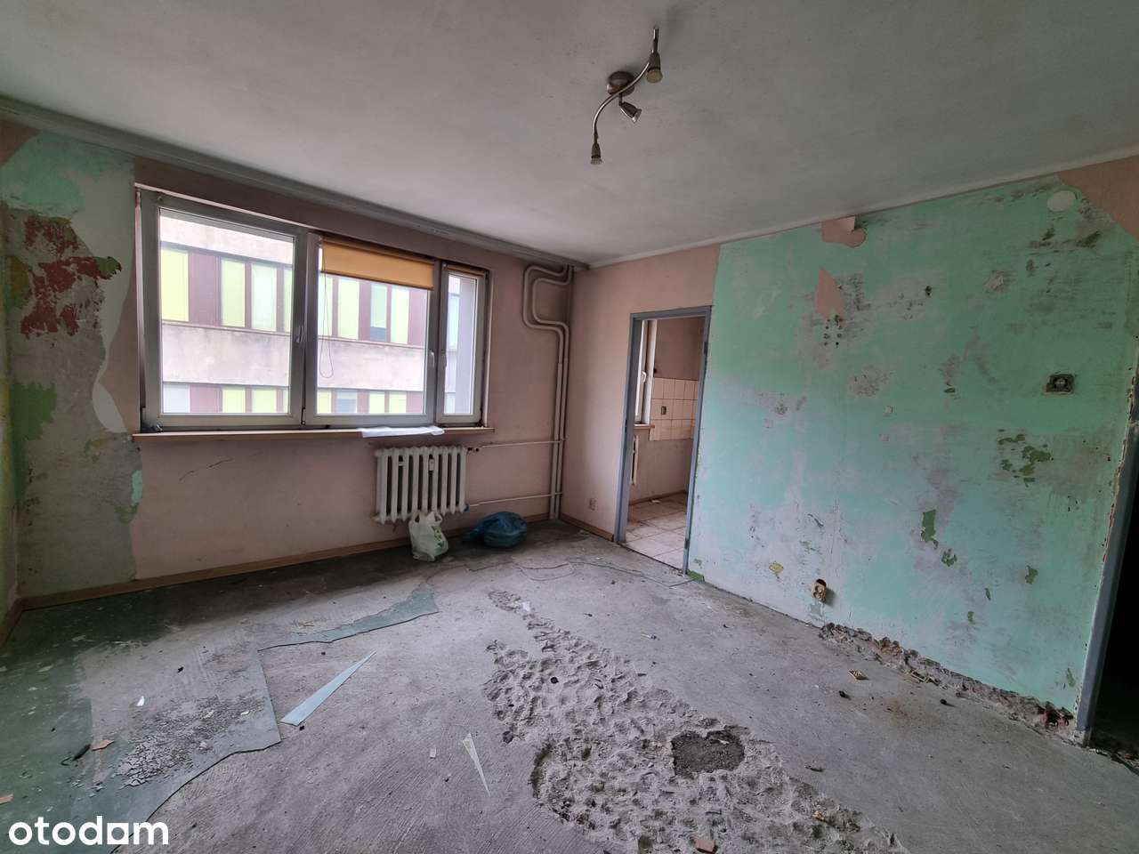 Kawalerka w bloku po termomodernizacji! Przygotowana do remontu - Pełny obrazek: 5/7