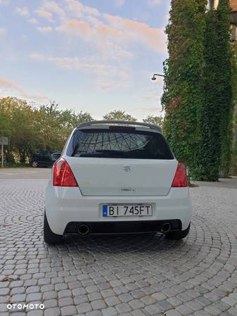 Suzuki Swift 1.6 Sport - 5