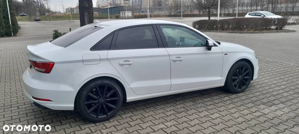 Audi A3 1.6 TDI Limousine sport - 8