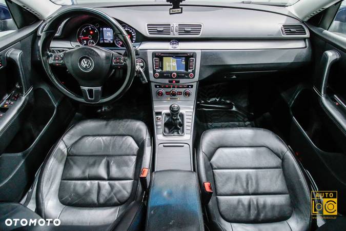 Volkswagen Passat Variant 1.6 TDI BlueMotion Technology Highline - 5