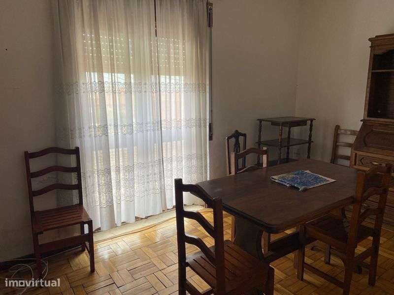 Apartamento T2 em Vila situado na Póvoa de Varzim - Grande imagem: 4/6