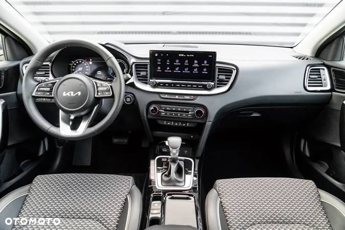 Kia XCeed 1.6 GDI PHEV Business Line DCT - 27