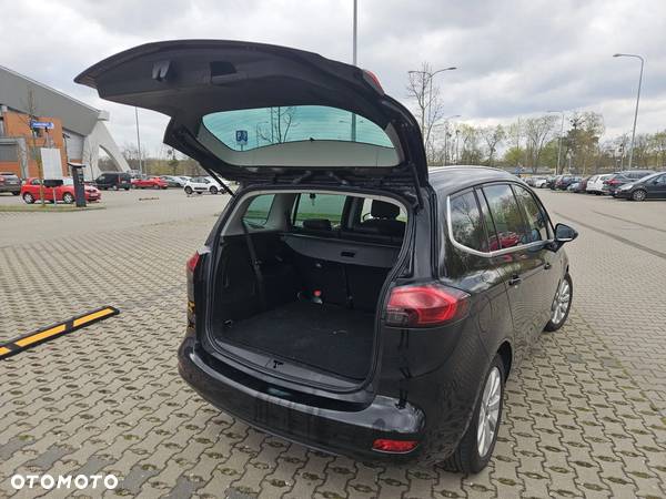 Opel Zafira - 11