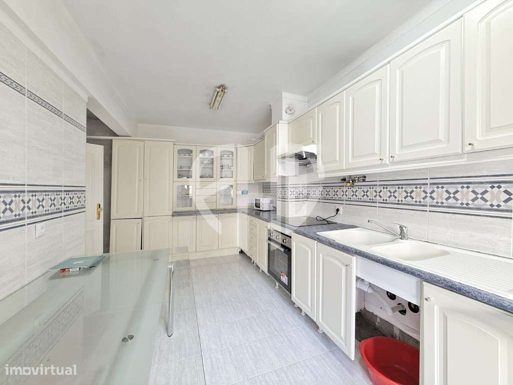 Apartamento T3 // Amora com Vista Rio!-2