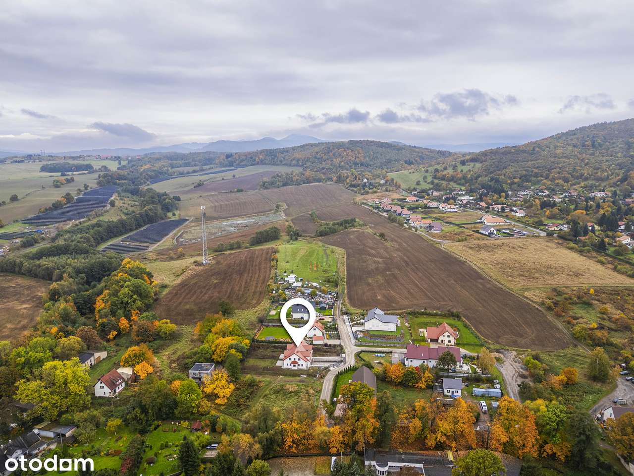 5 POKOI | DUŻA DZIAŁKA Z OGRODEM | GARAŻ | ZIELONA OKOLICA - Pełny obrazek: 5/20