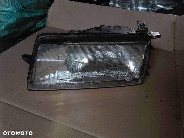 LAMPA LEWA PRZÓD VECTRA A - 1