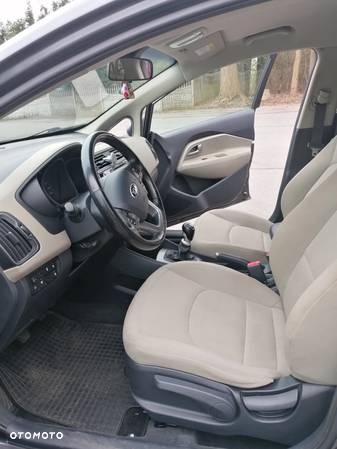 Kia Rio 1.4 XL - 7