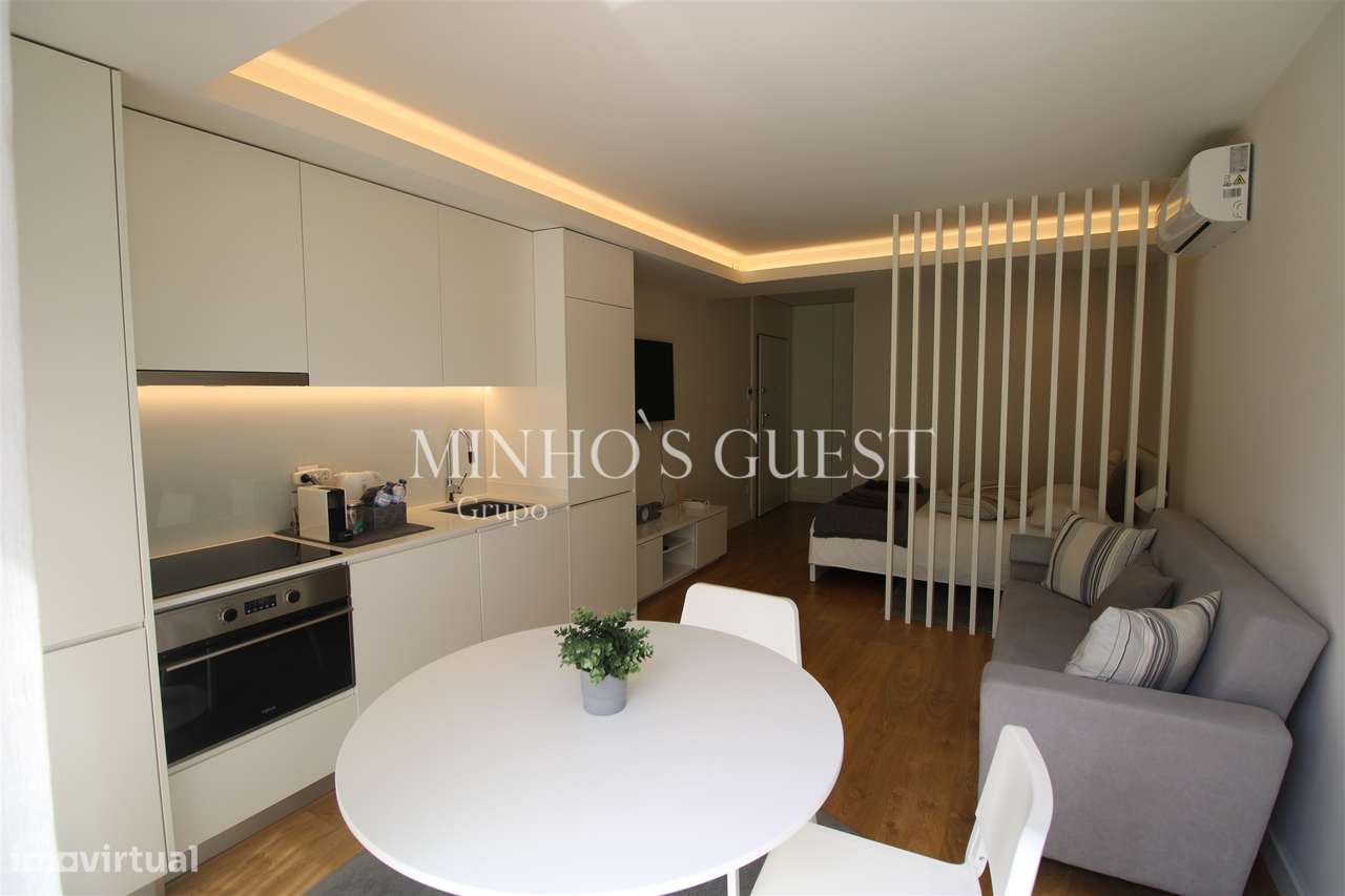 Apartamento T0 de Charme  com jardim privativo no Centro Histórico - S-13