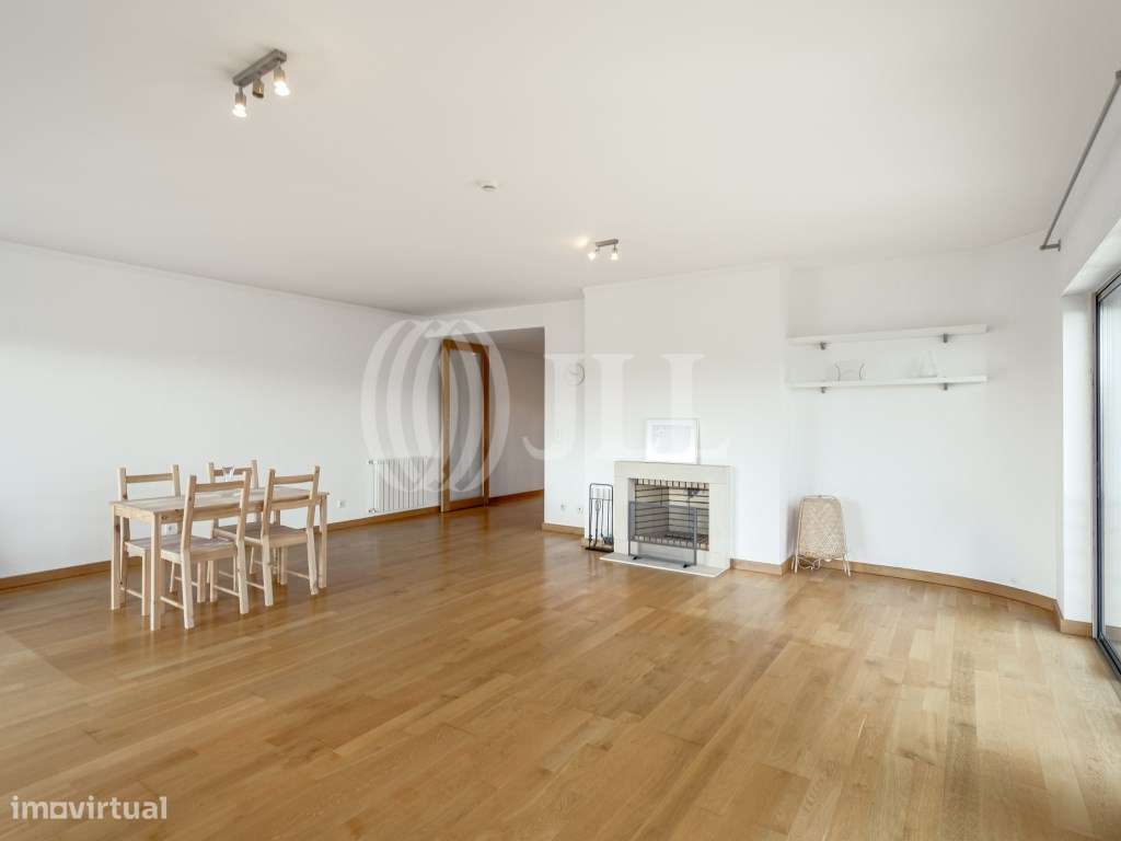 Apartamento T3 com estacionamento, em Alto dos Moinhos, Lisboa - Grande imagem: 4/29