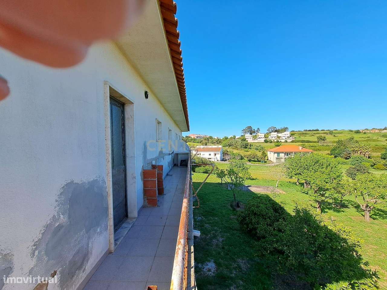 Prédio com 3 apartamentos T2 em zona de campo a 5 minutos de Alhandra-16