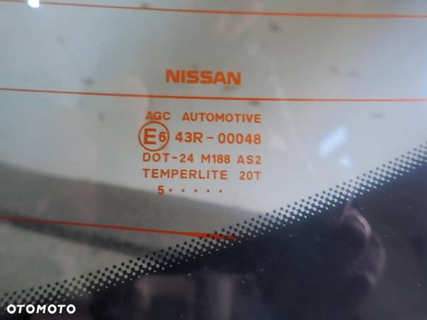 Szyba klapy NISSAN QASHQAI J11 II 2014- - 2